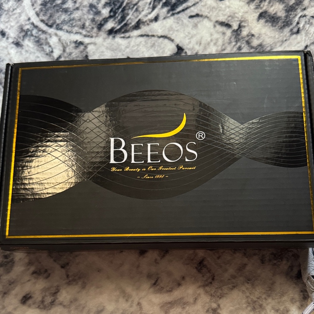 ✨ Brand New BEEOS 250% Density Curly Human Hair Wig – 24 Inch ✨